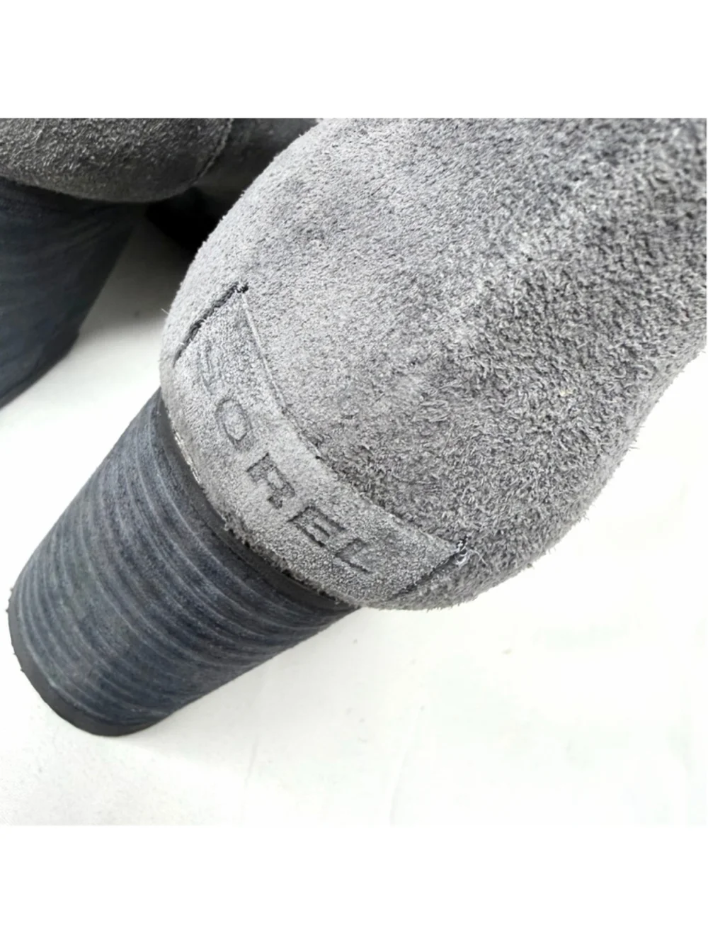 Sorel Addington Grey Ankle Boots Size 9 Grey Black Suede Chelsea Boots